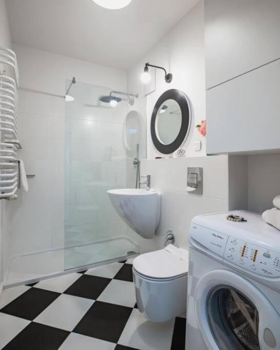 Central Warsaw Apartment - Great Location - City View- Slominskiego Exterior foto